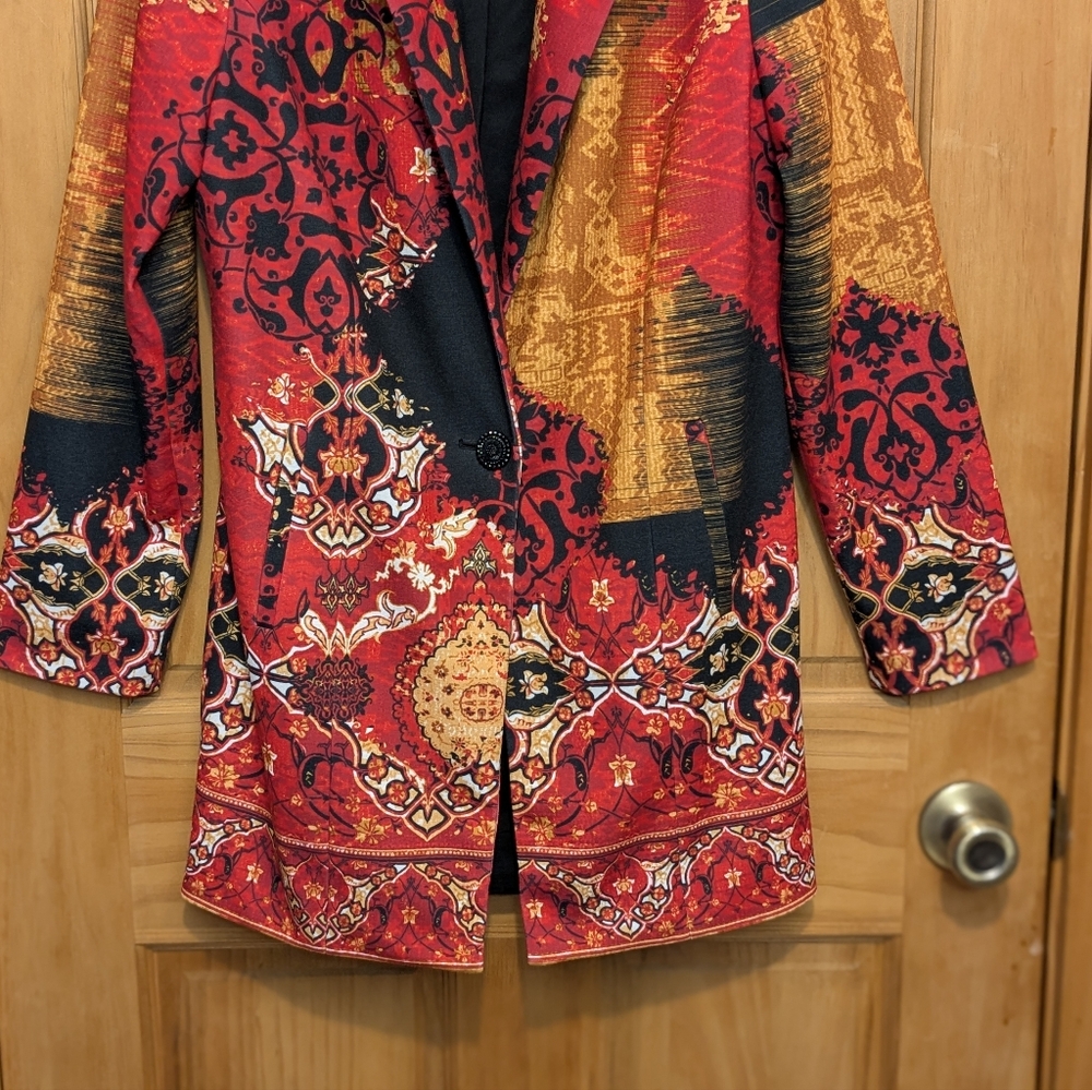 Chico's Printed Statement Jacket Sz 0 Small Blazer Black Red Art to Wear Asian - Picture 4 of 13